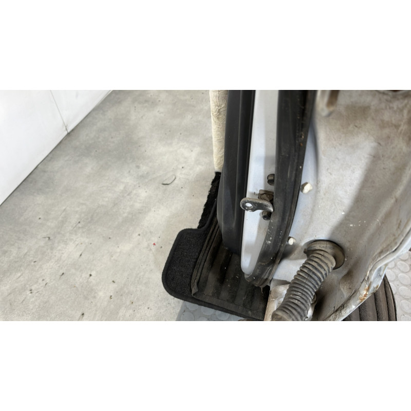 Porte arriere gauche HYUNDAI MATRIX Photo n°5