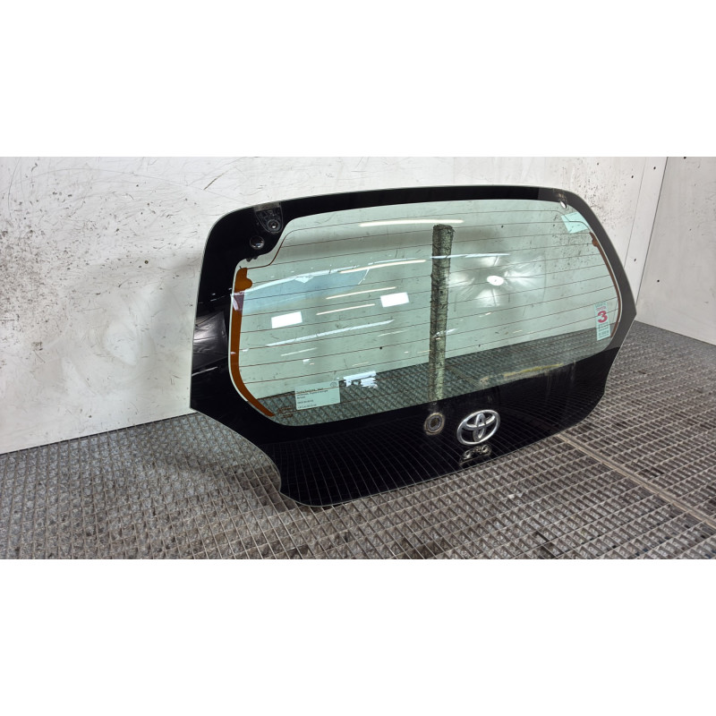 Lunette arriere TOYOTA AYGO 1 Photo n°2