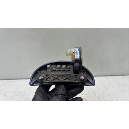 Poignee porte avant droit TOYOTA AYGO 1