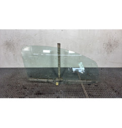 Vitre avant droit TOYOTA AYGO 1 Photo n°1