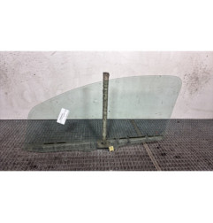 Vitre avant droit TOYOTA AYGO 1