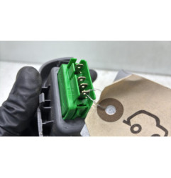 Interrupteur de leve vitre avant droit TOYOTA AYGO 1