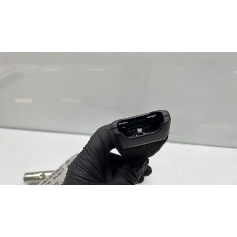 Pretensionneur de ceinture avant droit OPEL CORSA D Photo n°5