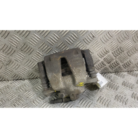 Etrier avant gauche (freinage) OPEL CORSA D