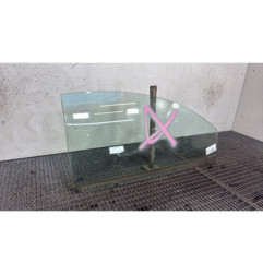 Vitre avant droit VOLKSWAGEN NEW BEETLE 1
