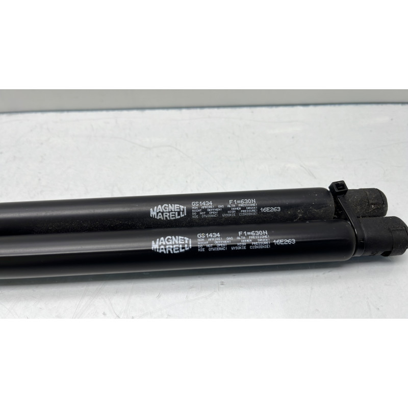 Verin de coffre CITROEN C4 GRAND PICASSO 2 Photo n°4