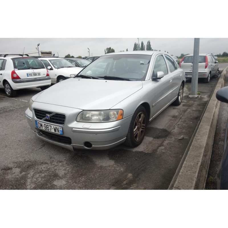 Vitre avant gauche VOLVO S 60 1 Photo n°7