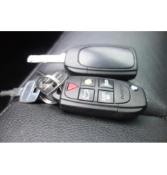Vitre avant gauche VOLVO S 60 1