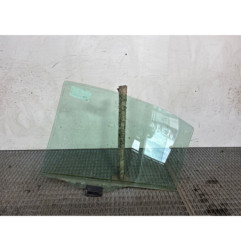 Vitre arriere droit PEUGEOT 607