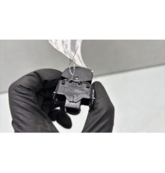 Interrupteur de leve vitre avant droit FORD FIESTA 6