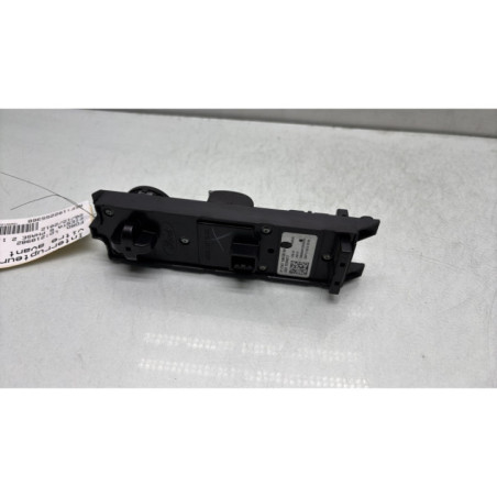 Interrupteur de leve vitre avant gauche FORD FIESTA 6