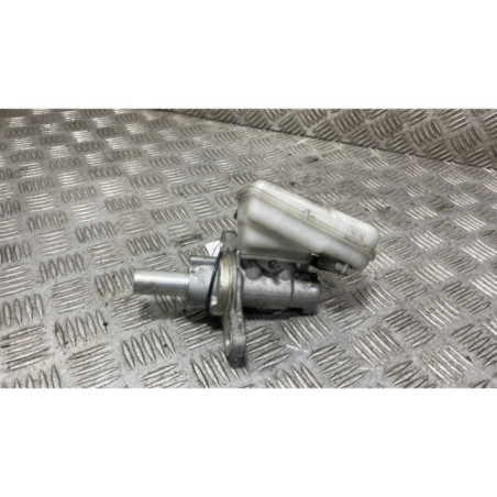 Maitre cylindre (freinage) FORD FIESTA 6