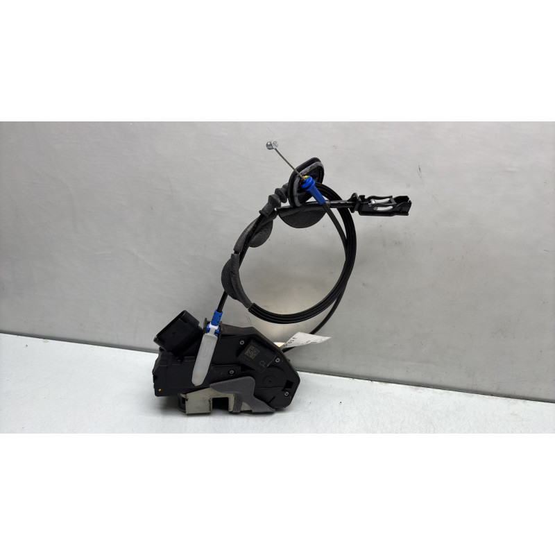 Serrure avant droit FORD FIESTA 6 Photo n°4