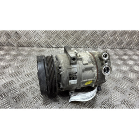 Compresseur clim OPEL CORSA E Photo n°1