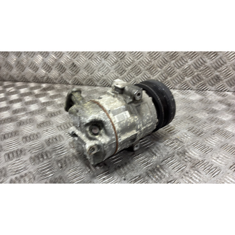 Compresseur clim OPEL CORSA E Photo n°4