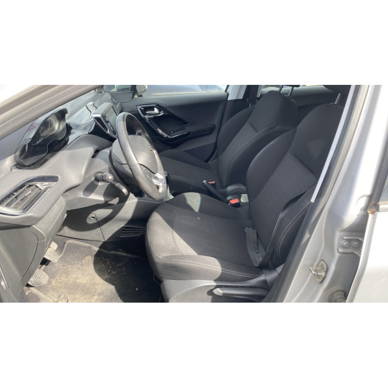 Jante PEUGEOT 208 1 Photo n°6