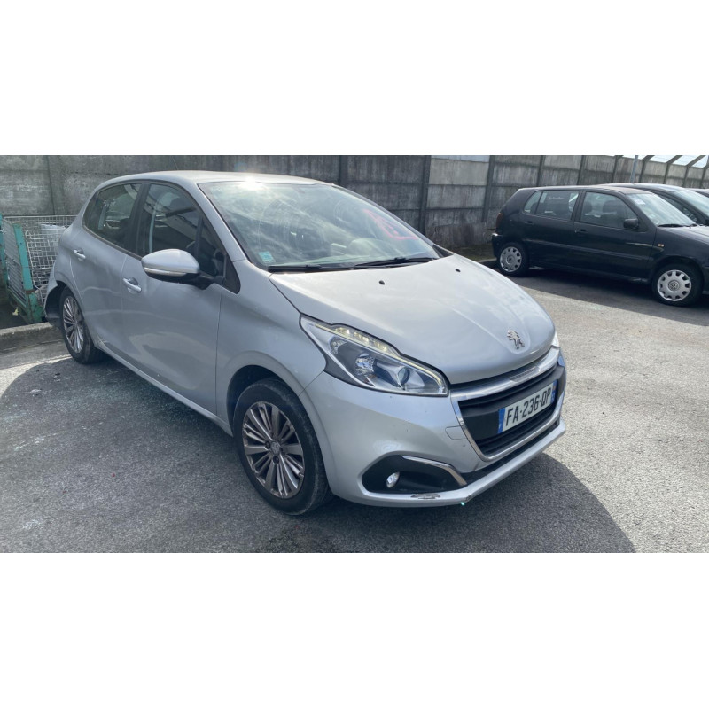 Jante PEUGEOT 208 1 Photo n°17