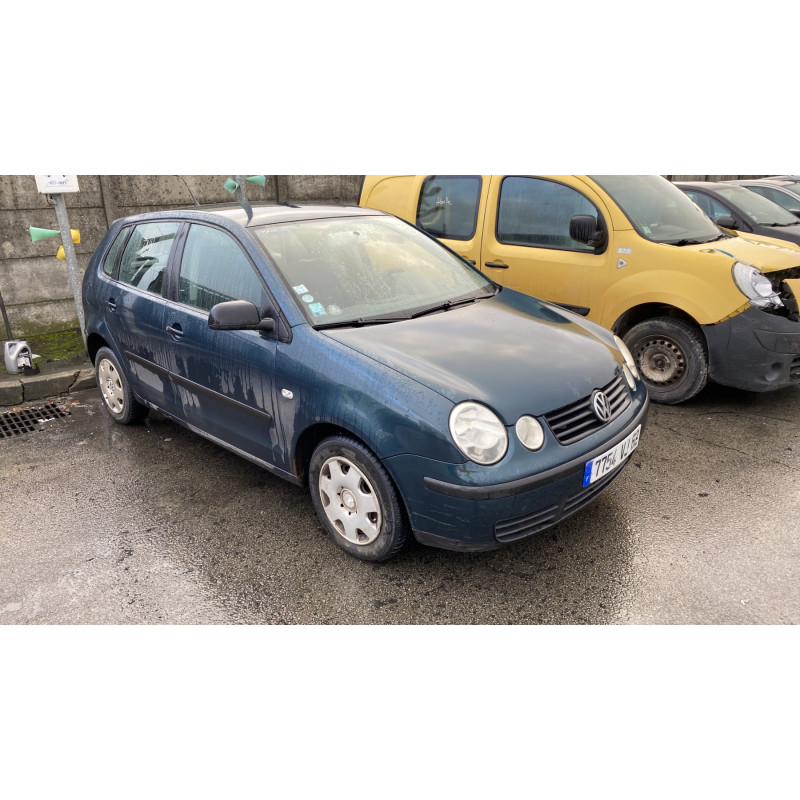 Capot VOLKSWAGEN POLO 4 Photo n°11