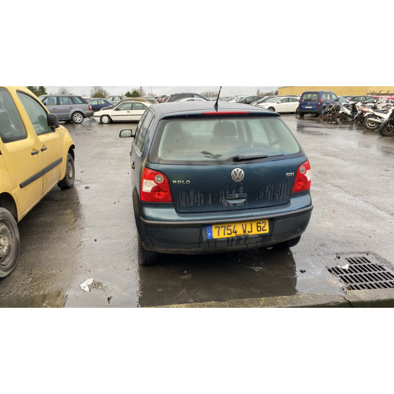 Capot VOLKSWAGEN POLO 4 Photo n°14