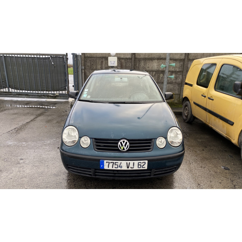 Capot VOLKSWAGEN POLO 4 Photo n°19