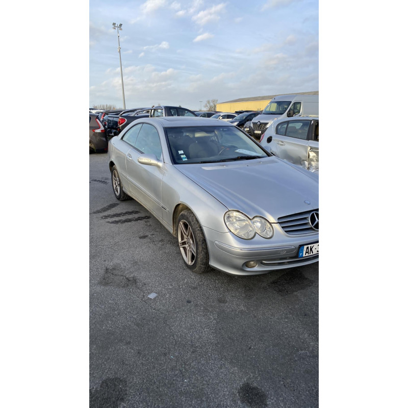 Vitre avant droit MERCEDES CLASSE CLK 209 Photo n°6