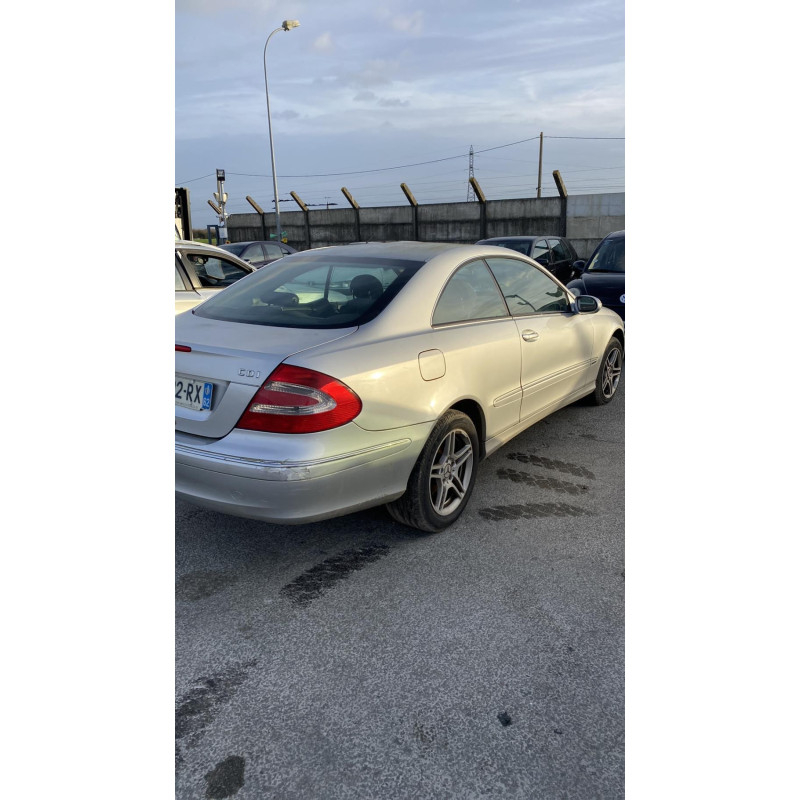 Vitre avant gauche MERCEDES CLASSE CLK 209 Photo n°7