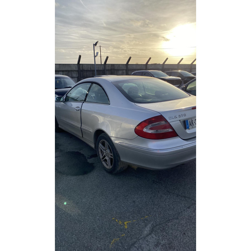 Vitre avant gauche MERCEDES CLASSE CLK 209 Photo n°8