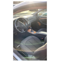 Serrure avant droit MERCEDES CLASSE CLK 209
