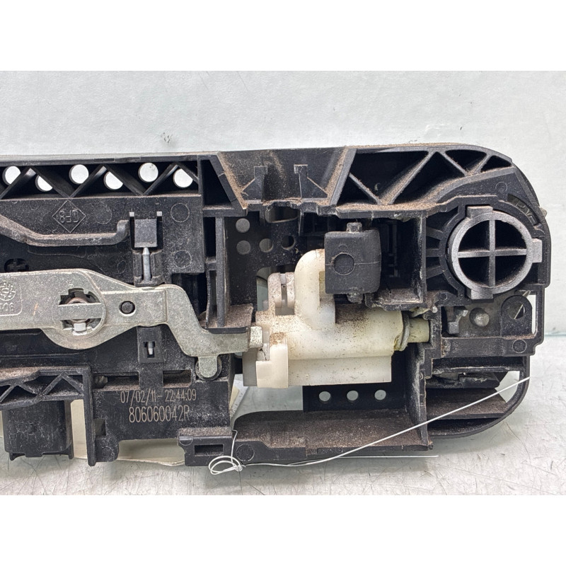 Poignee porte avant droit RENAULT MEGANE 3 Photo n°4