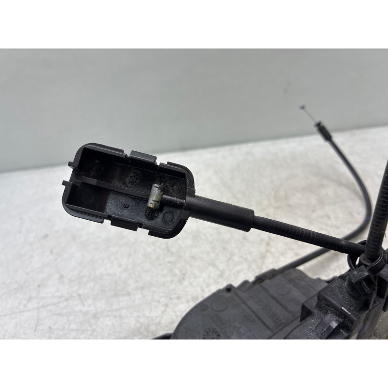 Serrure avant droit RENAULT MEGANE 3 Photo n°4
