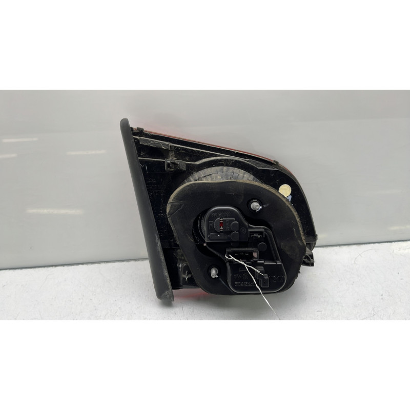 Feu arriere secondaire droit (feux) VOLKSWAGEN GOLF 6 Photo n°2