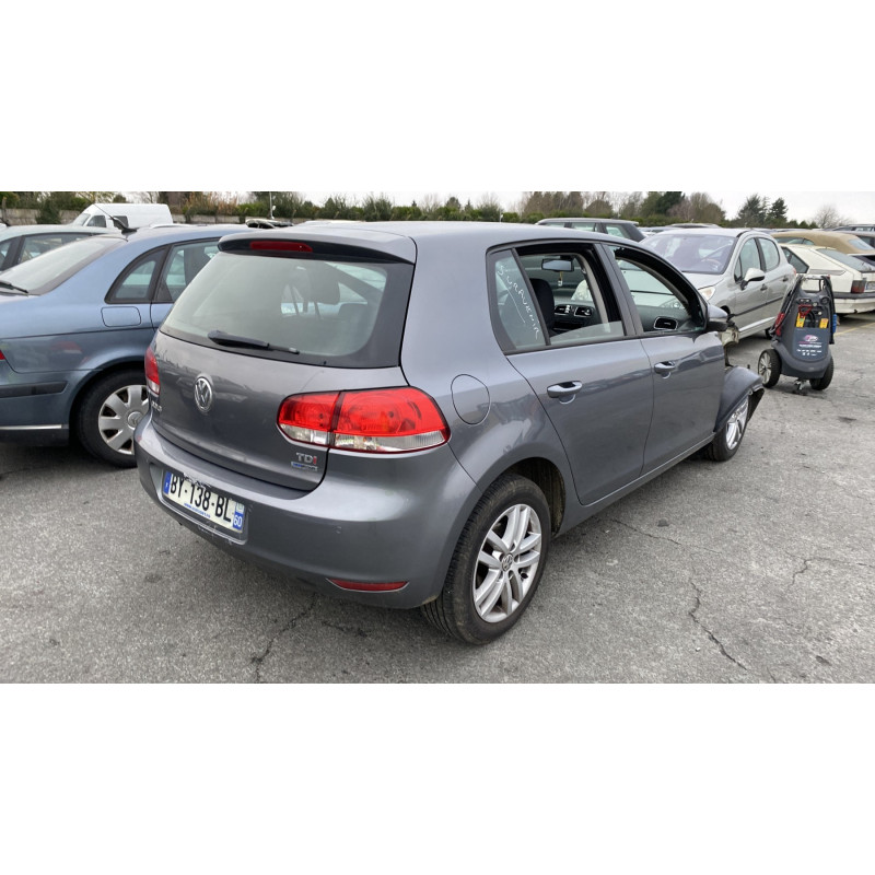 Feu arriere secondaire droit (feux) VOLKSWAGEN GOLF 6 Photo n°8