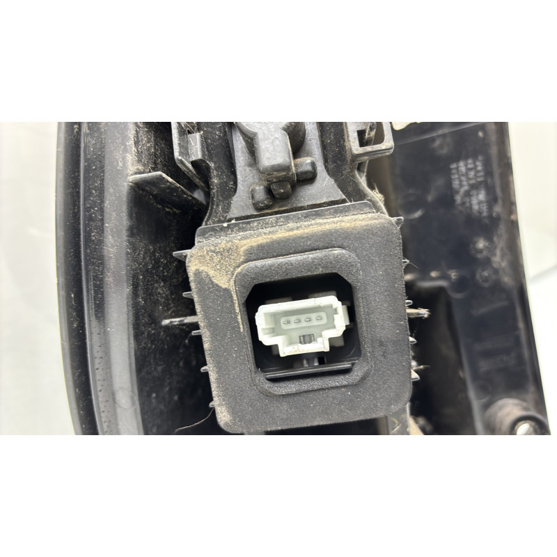 Feu arriere principal droit (feux) RENAULT SCENIC 3 Photo n°6