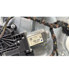 Leve vitre electrique avant gauche VOLKSWAGEN POLO 4