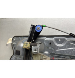 Leve vitre electrique avant gauche VOLKSWAGEN POLO 4