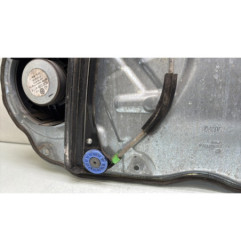 Leve vitre electrique avant gauche VOLKSWAGEN POLO 4