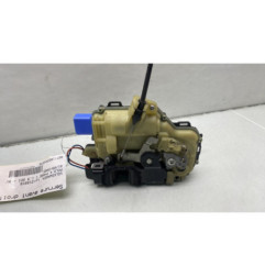 Serrure avant droit VOLKSWAGEN POLO 4
