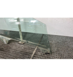 Vitre avant droit PEUGEOT 307