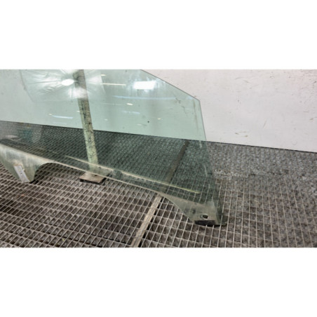 Vitre avant droit PEUGEOT 307