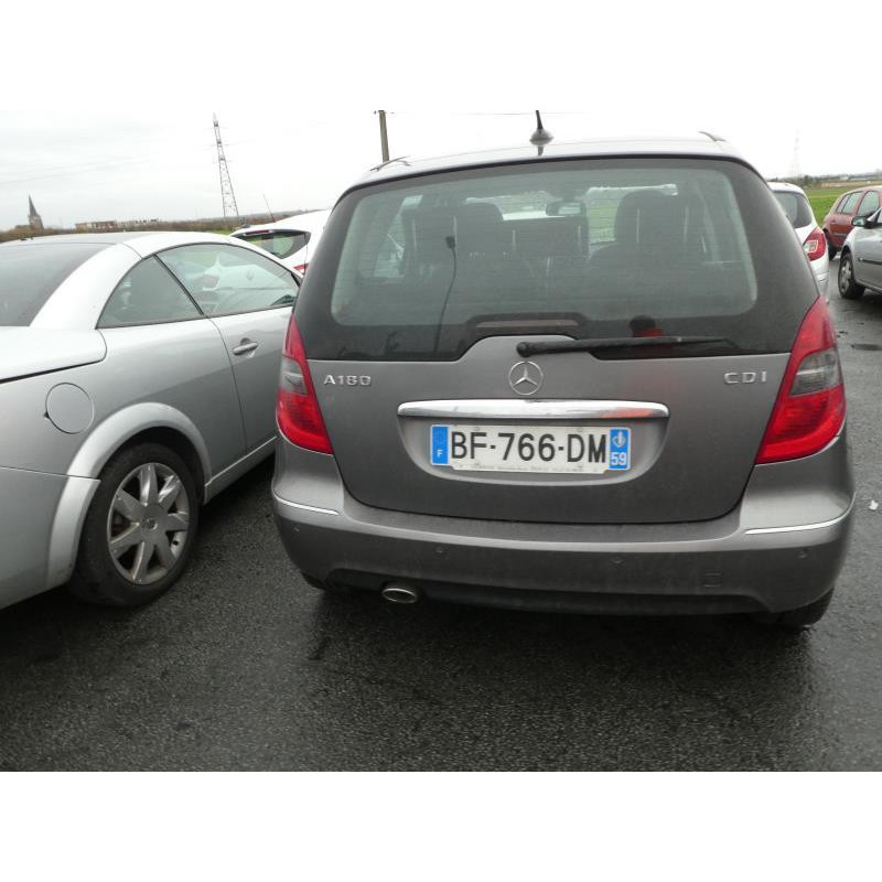 Verin de coffre MERCEDES CLASSE A 169 Photo n°6