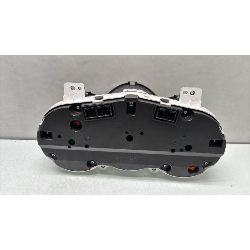 Compteur KIA VENGA Photo n°4
