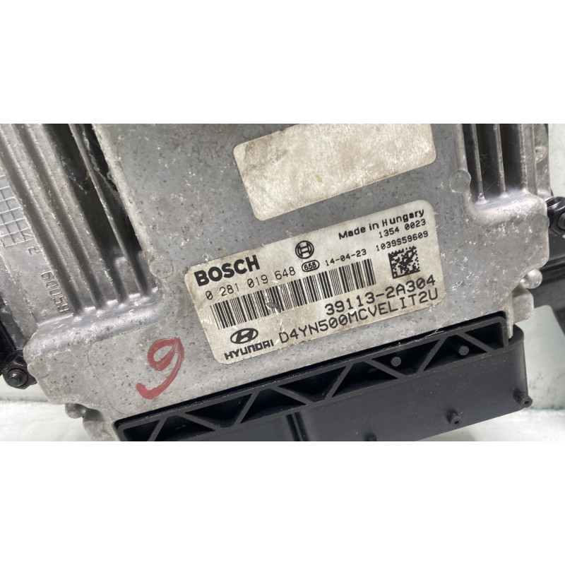 Calculateur moteur KIA VENGA Photo n°2