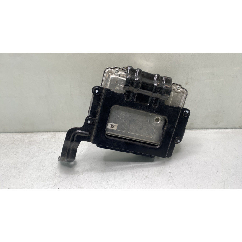 Calculateur moteur KIA VENGA Photo n°3