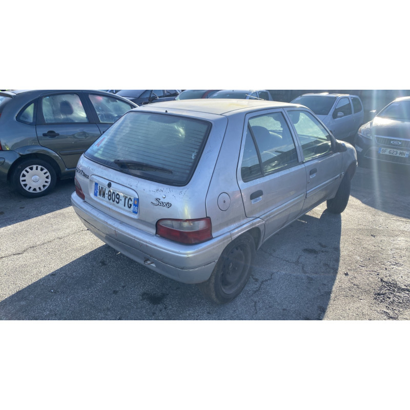Vitre arriere gauche CITROEN SAXO Photo n°8
