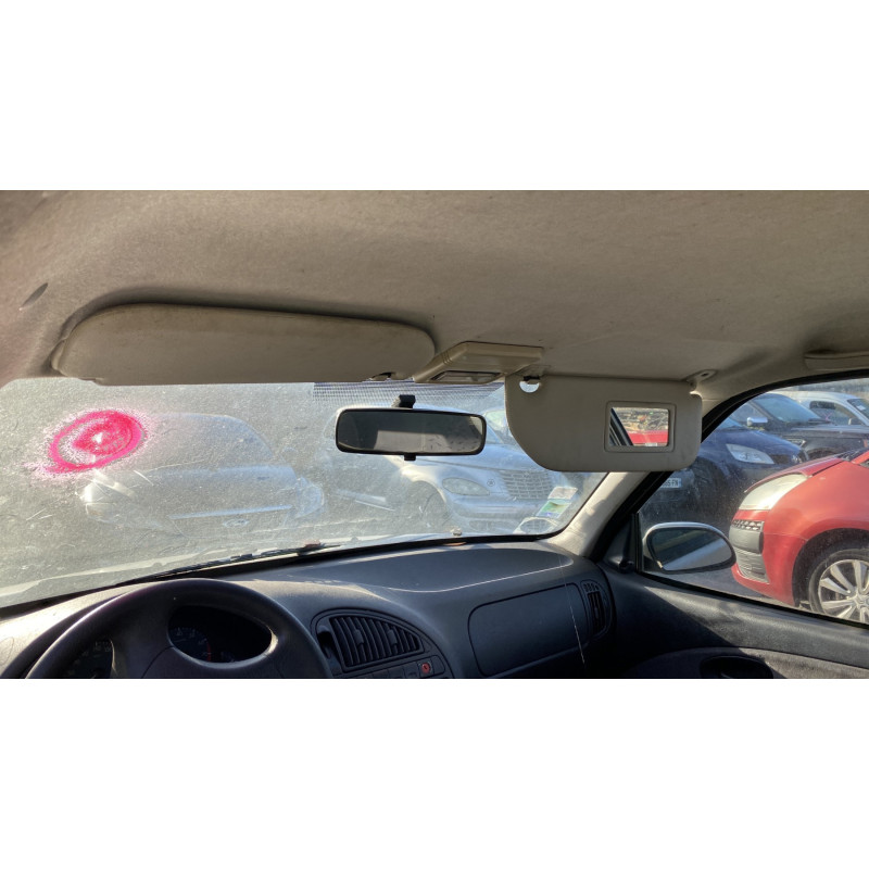 Vitre arriere gauche CITROEN SAXO Photo n°19