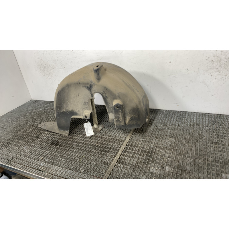 Pare boue arriere gauche CITROEN C4 CACTUS Photo n°3