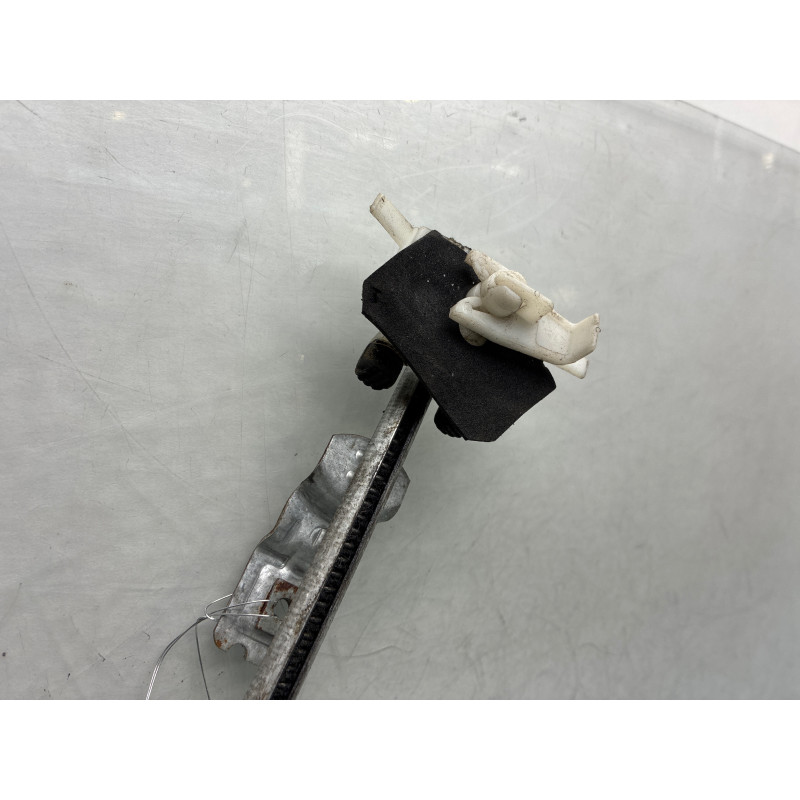 Leve vitre electrique avant droit RENAULT CLIO 1 Photo n°2