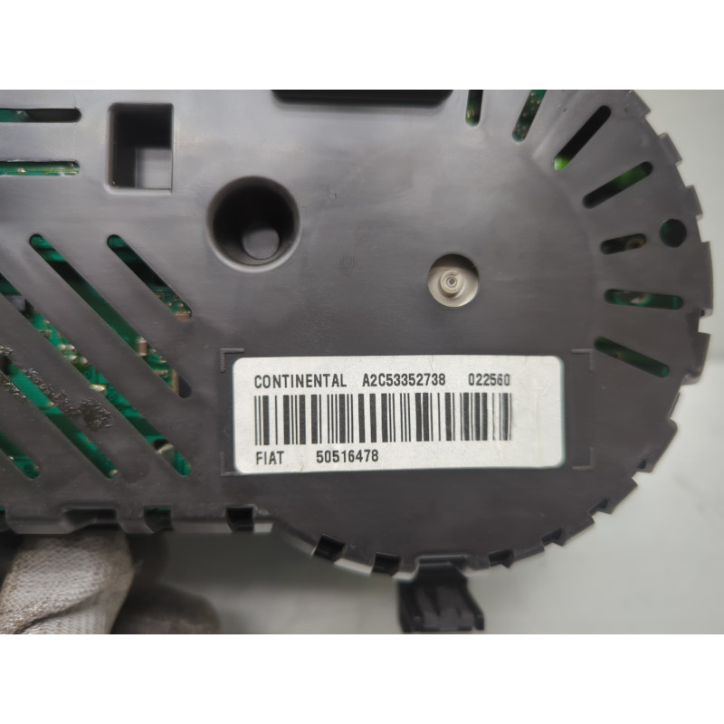 Compteur ALFA ROMEO GIULIETTA 2 Photo n°4