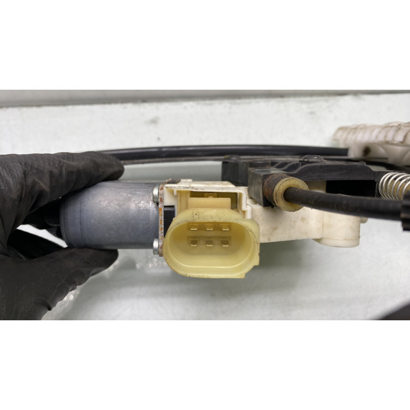 Leve vitre electrique arriere droit FORD MONDEO 3 Photo n°5