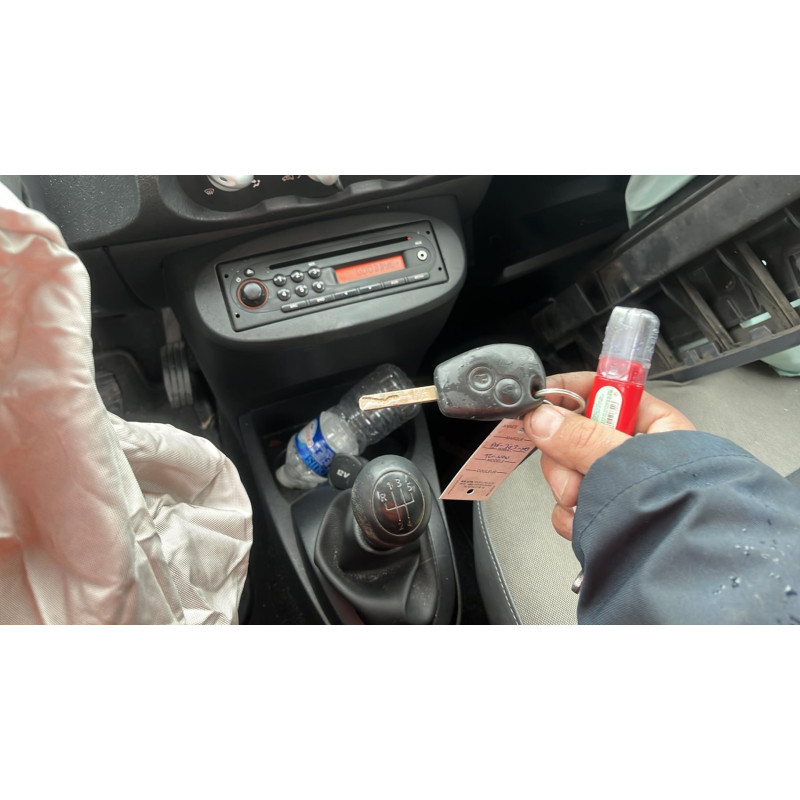 Poignee interieur avant droit RENAULT TWINGO 2 Photo n°5